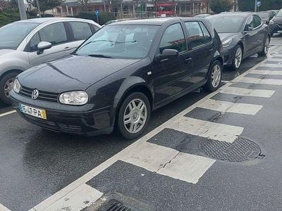 Usado 2000 VW Golf IV Sedan | € 2.600 (Preço elevado)