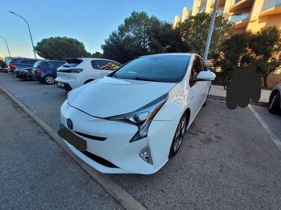 Usado Toyota Prius Luxury 121 HP (88 kW) 2016 Sedan