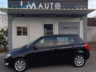 Preto Usado 2014 Skoda Fabia Ambition | € 10.900