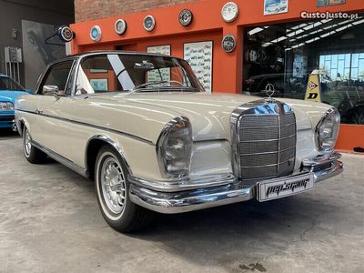 Mercedes 300