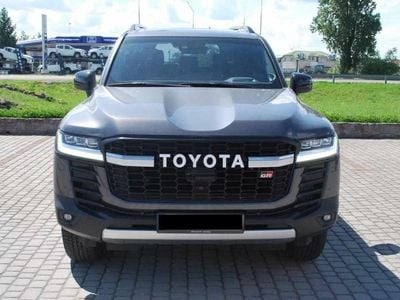 Usado Toyota Land Cruiser 309 HP (227 kW) 2024 Cinzento SUV