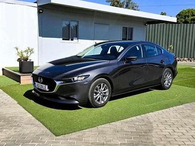 Usado Mazda 3 116 HP (85 kW) 2020 Cinzento Sedan