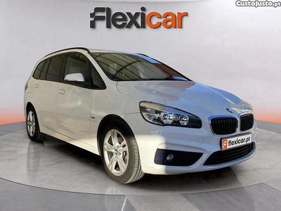 Branco Usado 2016 BMW 216 Gran Tourer Advantage Monovolume | € 15.890 (Preço justo)