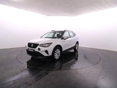 Usado Seat Arona Style 95 HP (69 kW) 2023 Branco SUV
