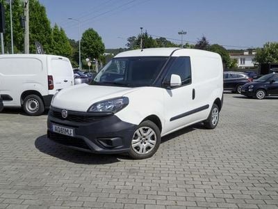 Branco Usado 2022 Fiat Doblò Easy Monovolume | € 12.850 (Bom preço)