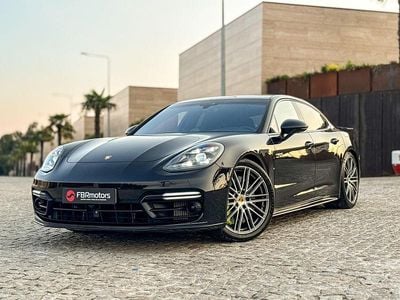 Preto Usado 2019 Porsche Panamera Turbo S Sedan | € 119.990