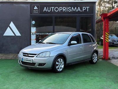Cinza Usado 2006 Opel Corsa Enjoy Citadino | € 4.900 (Preço justo)
