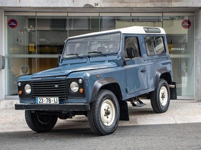 Usado Land Rover Defender 113 HP (83 kW) 1997 Azul SUV