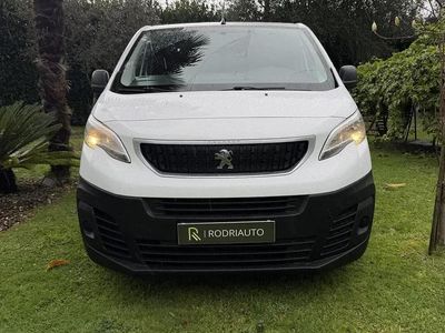 Usado Peugeot Expert 95 HP (69 kW) 2016 Branco Van