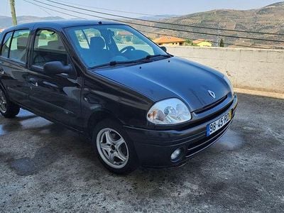Renault Clio II