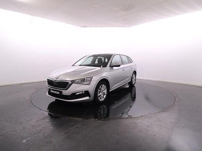 Usado Skoda Scala Ambition 95 HP (69 kW) 2022 Cinza Citadino