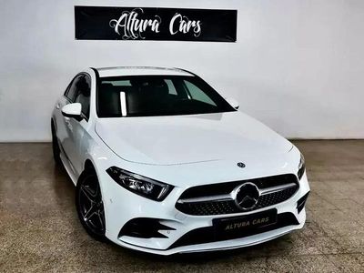 Branco Usado 2019 Mercedes A180 AMG line Sedan | € 26.900 (Caro)
