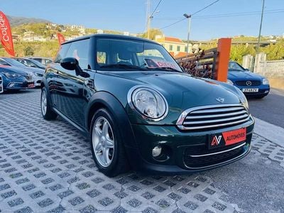 Usado Mini Cooper Coupé 111 HP (81 kW) 2012 Verde Coupé