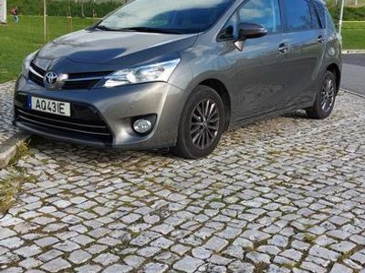 usado Toyota Verso 1.6 D-4D Exclusive + GPS, 7L