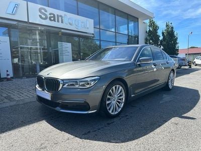 Cinza Usado 2018 BMW 725 Sedan | € 39.900