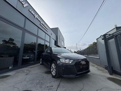 Cinza Usado 2023 Audi A1 | € 21.200 (Preço justo)