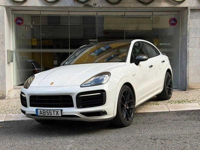 Branco Usado 2020 Porsche Cayenne SUV | € 81.800 (Caro)