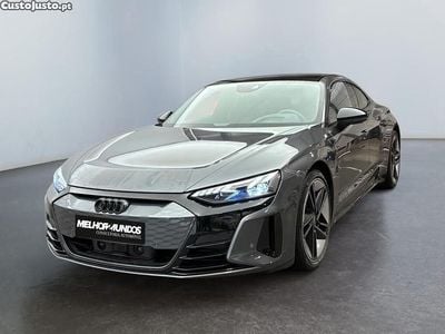 Cinza Usado 2021 Audi e-tron GT quattro Sedan | € 49.990 (Super Preço)