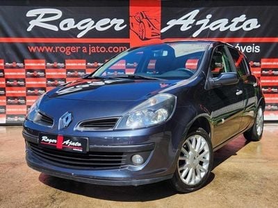 Usado Renault Clio II 85 HP (62 kW) 2008 Cinzento (metalizado) Citadino