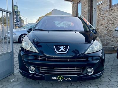 usado Peugeot 207 Hatchback 1.4 16V Gasolina 88 cv