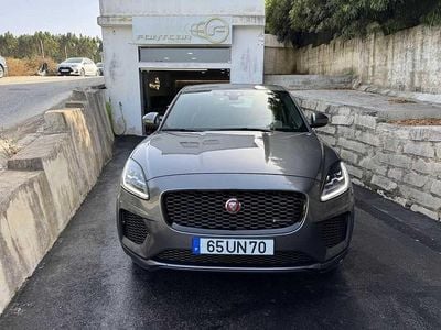 Usado Jaguar E-Pace R-Dynamic 150 HP (110 kW) 2018 Cinza SUV