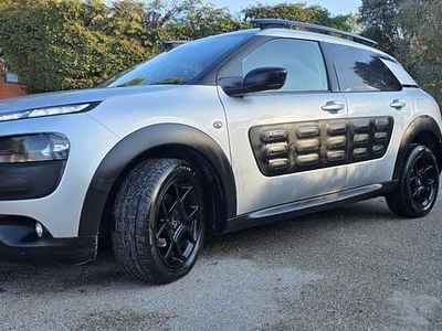 Cinza Usado 2016 Citroën C4 Shine | € 9.550 (Super Preço)