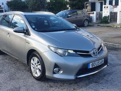 usado Toyota Auris Hybrid e GPL Baterias com 1 ano