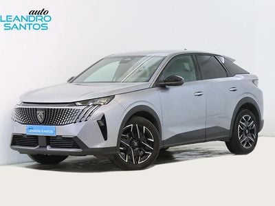 Usado Peugeot 3008 145 HP (106 kW) 2025 Cinzento SUV
