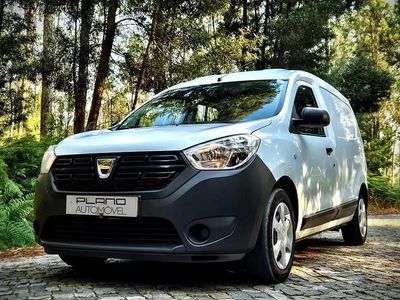 Branco Usado 2017 Dacia Dokker Express Van | € 7.900