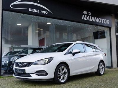 Usado Opel Astra Sport 122 HP (89 kW) 2020 Branco Carrinha