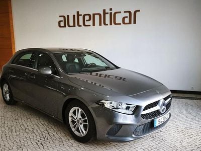 Usado Mercedes A180 Business 116 HP (85 kW) 2019 Cinza Sedan