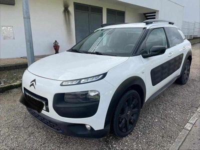 Branco Usado 2015 Citroën C4 Cactus Citadino | € 10.500 (Preço justo)