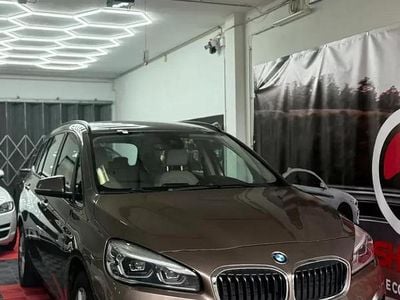Castanho Usado 2019 BMW 216 Gran Tourer Luxury Line Monovolume | € 18.900 (Caro)