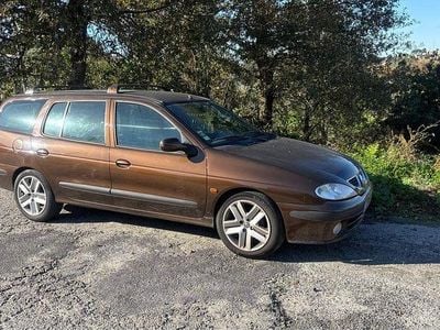 Usado 2002 Renault Mégane II Carrinha | € 1.350 (Preço justo)