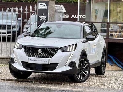 Branco Usado 2022 Peugeot 2008 GT SUV | € 24.990 (Preço justo)