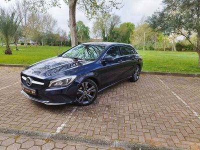 usado Mercedes CLA200 urban shooting auto