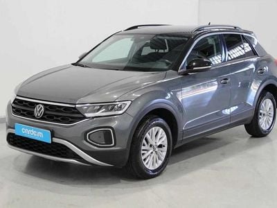 Usado VW T-Roc 110 HP (80 kW) 2023 Cinzento SUV