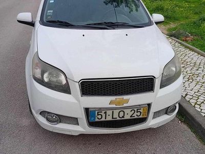 Usado Chevrolet Aveo 84 HP (61 kW) 2011 Branco Citadino