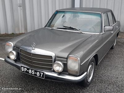 Mercedes 240