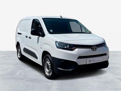 Branco (sólida) Usado 2023 Toyota Proace City City Monovolume | € 20.850 (Preço justo)