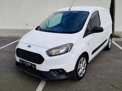 Branco Usado 2018 Ford Courier Monovolume | € 7.499