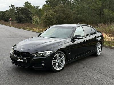 Preto Usado 2018 BMW 330 Coupé | € 22.900