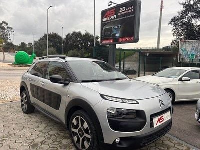 Usado Citroën C4 Feel 100 HP (73 kW) 2017 Cinza SUV
