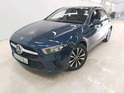Usado Mercedes A250 Style 218 HP (160 kW) 2022 Azul Citadino