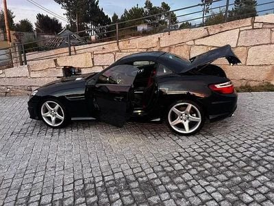 Preto Usado 2012 Mercedes SLK250 Cabrios | € 25.000