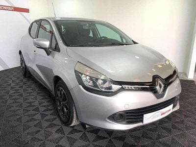 Usado Renault Clio IV 90 HP (66 kW) 2015 Cinzento