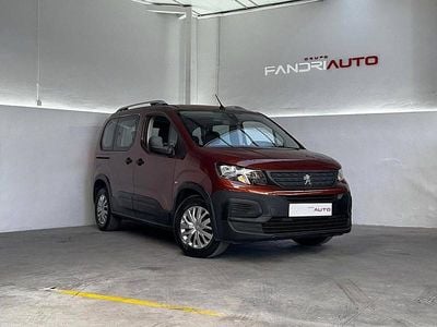 Usado Peugeot Rifter Active 130 HP (95 kW) 2019 Castanho Monovolume