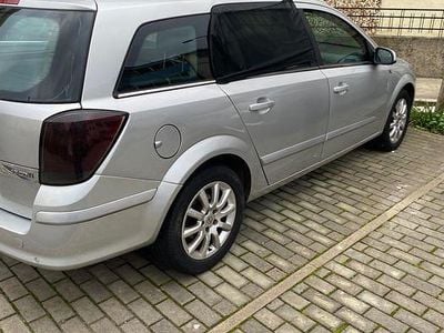 Usado Opel Astra 100 HP (73 kW) 2005 Carrinha