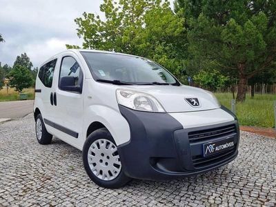 Branco Usado 2015 Peugeot Bipper Monovolume | € 11.750