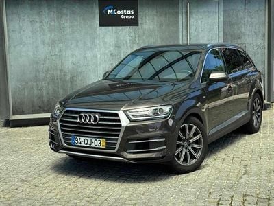 Outra Usado 2015 Audi Q7 SUV | € 39.500